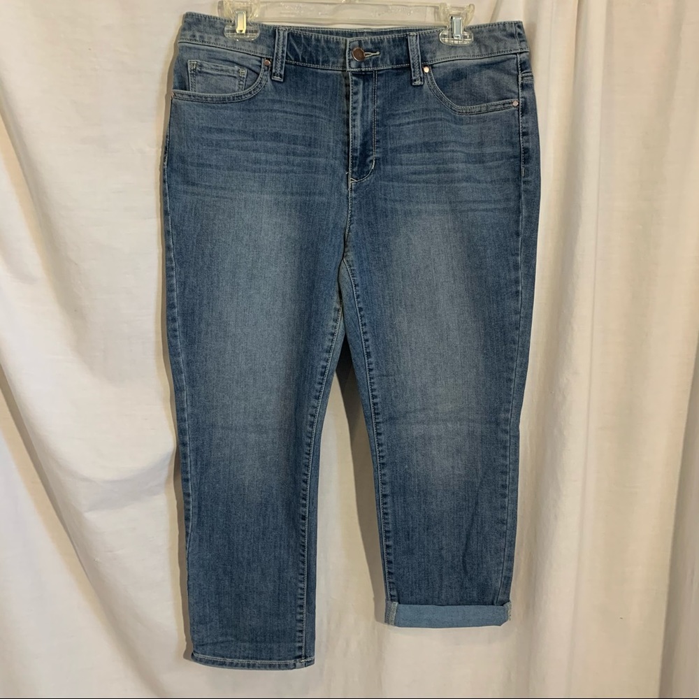 CHICO’S Platinum Crop Jeans